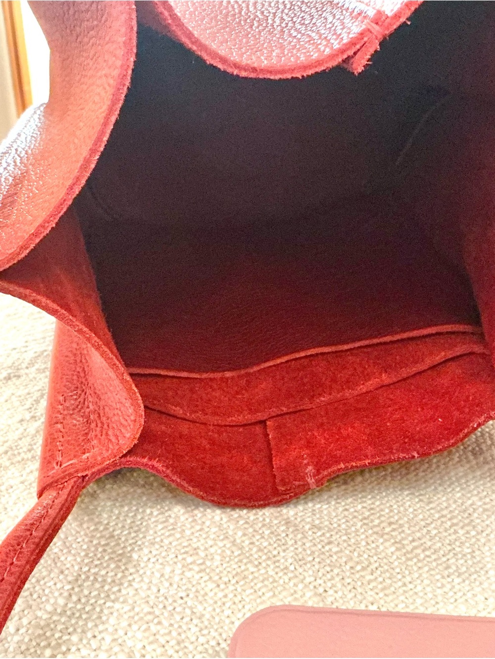 Portland Leather Classic Devan Bucket Bag Chili Red PLG - Picture 7 of 9